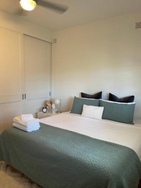 Charming & Cozy 2BR Cottage, City Of Blacktown